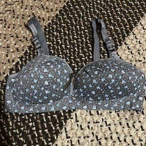 Women’s bra small